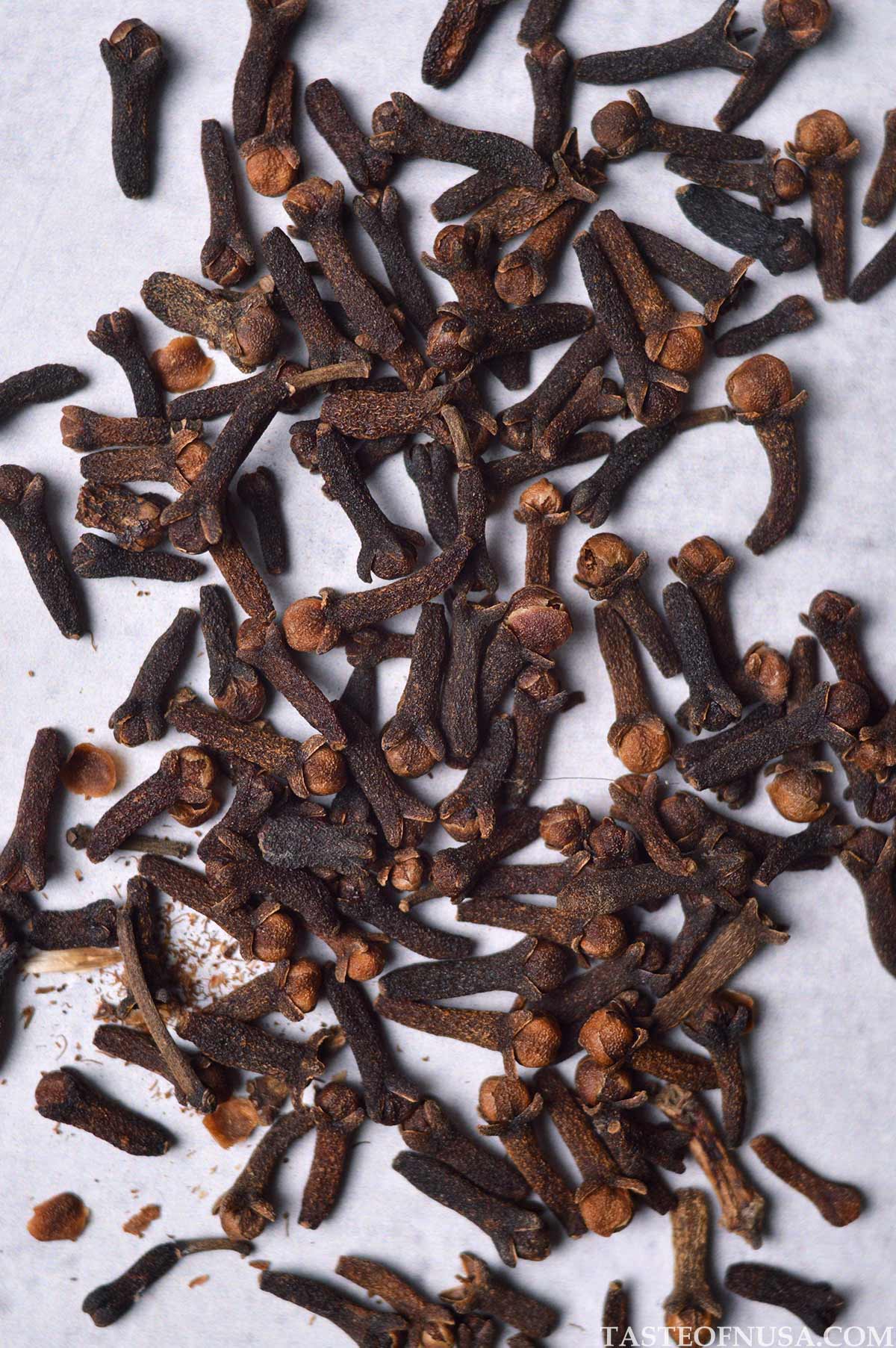Clove (Laung)
